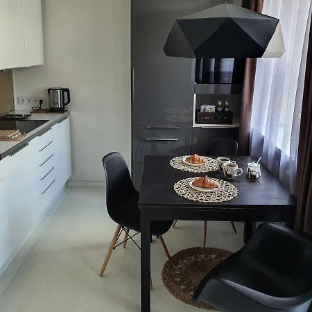 Whitebeeapartament Apartment Wroclaw Bagian luar foto
